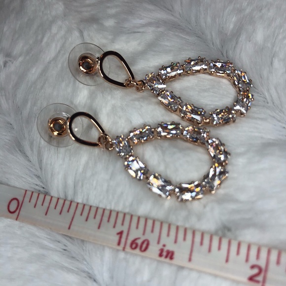 Stunning drop earrings with huge sparkle & style - Picture 9 of 10